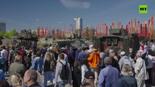 Captured Abrams and Leopard in Moscow